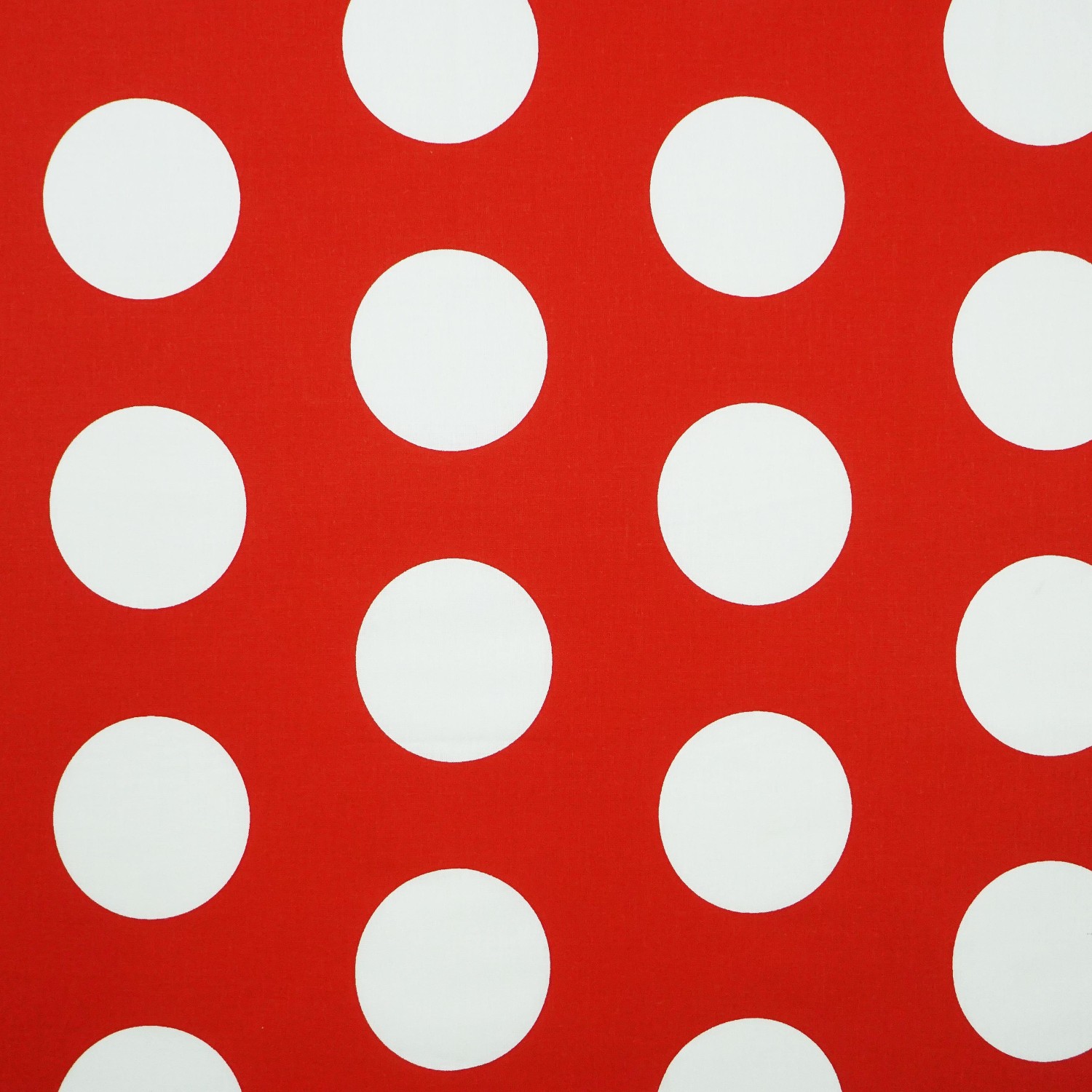 Látka__metráž_100%_bavlna_delux_Dots_červené