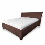postel_calunena_valeria_lux