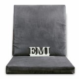 siva_poduska_na_sedenie_emi