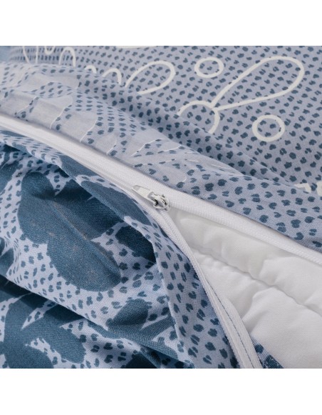 vianocne_obliecky_hollis_emi