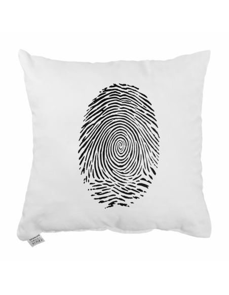 dekorativny_vankus_identity_emi