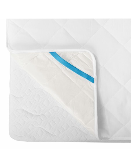 chranic_detskeho_matraca_na_postel