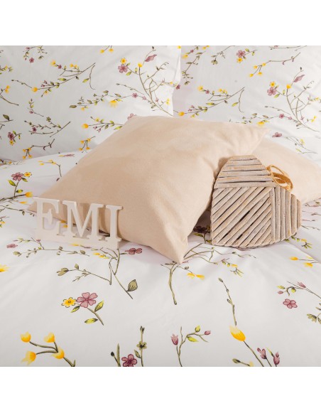 postelne_obliecky_carly_emi