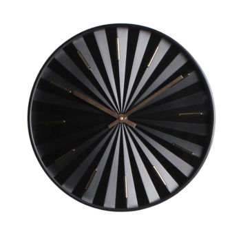 nastenne_hodiny_luna