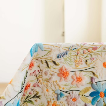 obrus_aurelin_kvetinovy_vzor_emi