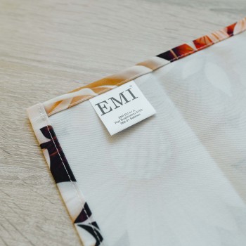 kvetinovy_obrus_soraya_emi