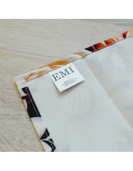 kvetinovy_obrus_soraya_emi