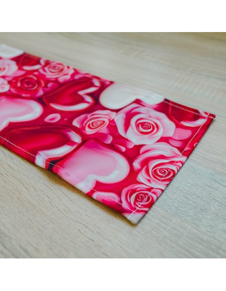 kuchynsky_obrus_lovelin_emi