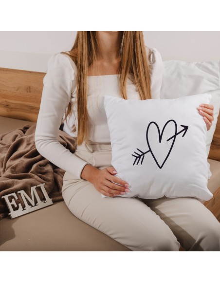 valentinsky_vankus_amor_emi