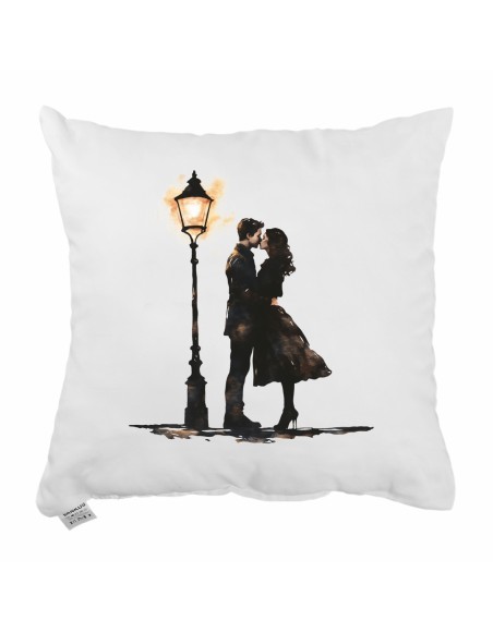 dekorativny_vankus_night_emi