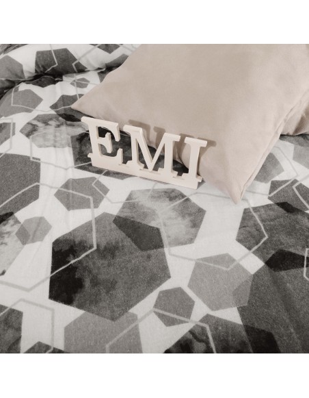 hrejive_obliecky_emi