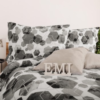 kvalitne_obliecky_emi