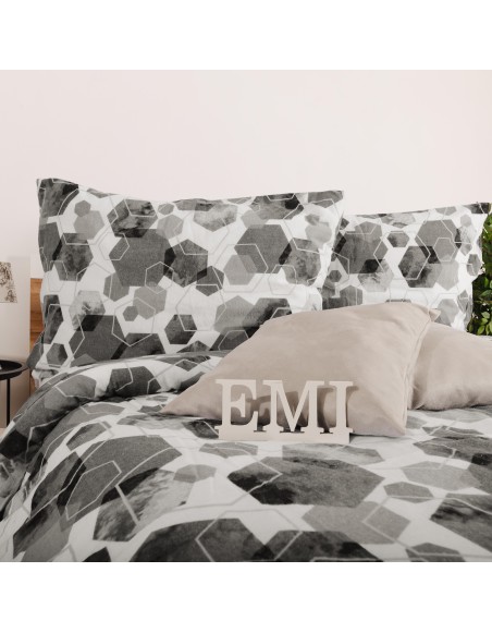 kvalitne_obliecky_emi