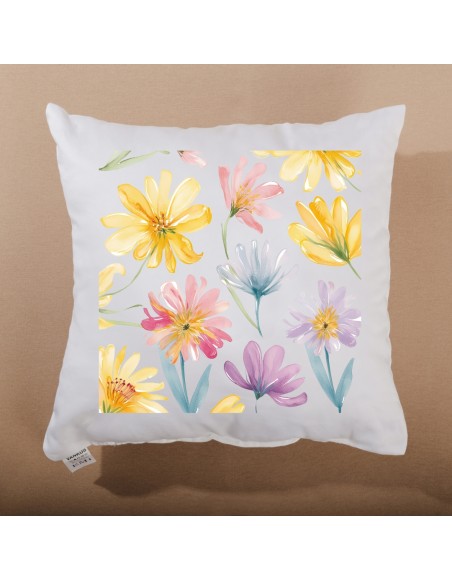 biely_dekorativny_vankus_emi