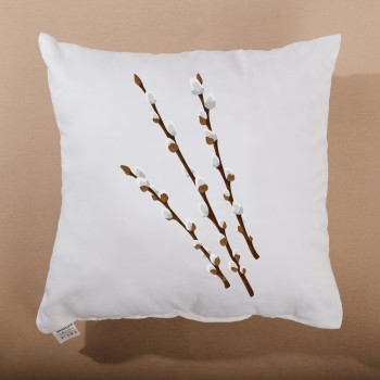 biely_dekorativny_vankus_emi