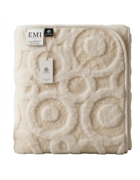 merino_deka_lumi_emi