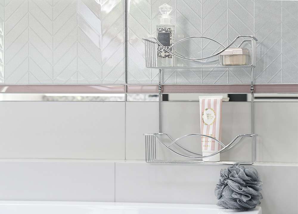 drotena_polica_do_kupelne