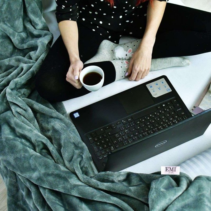 sivá deka so vzorom 150 x 200