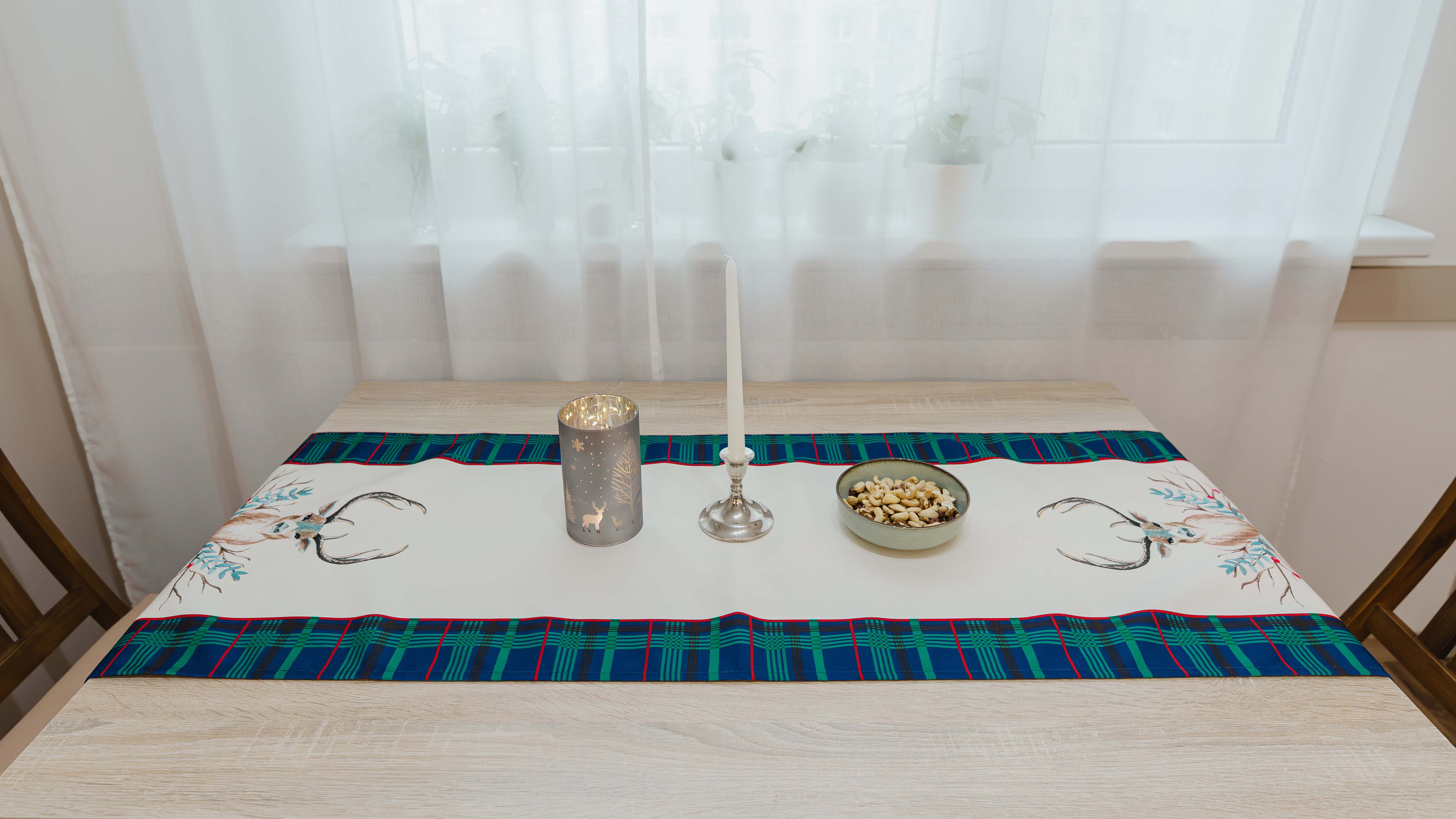 obrus_na_vianoc_joy_emi