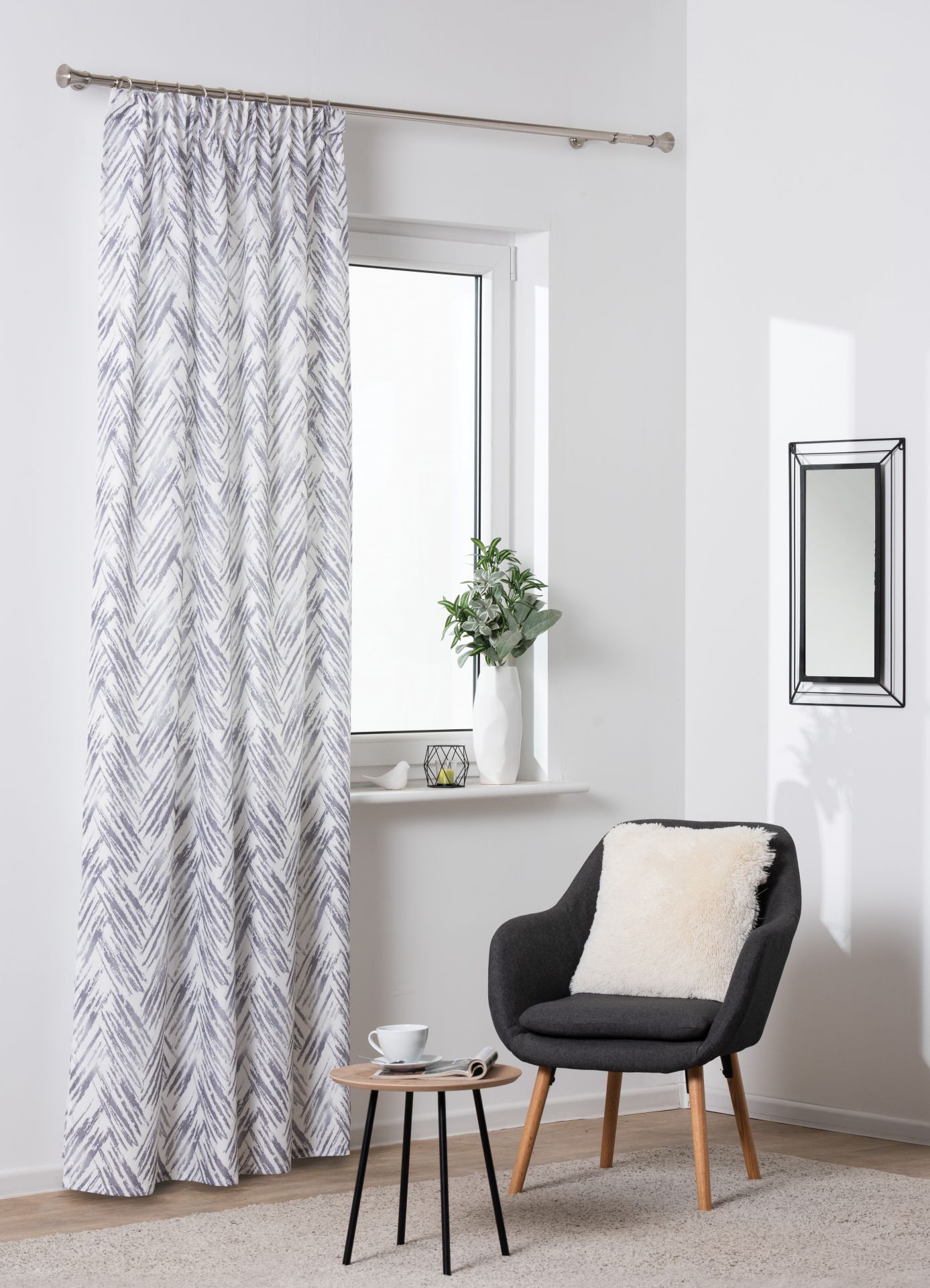 dekoracny_zaves_tabla